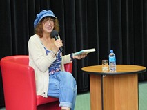 Ojczysty i wakacje, czyli Gwiazdy w bibliotece