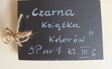 Czarna Książka Kolorów klasy III c Sportowej Szkoły Podstawowej nr 1
