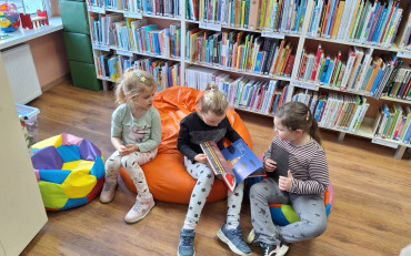 Wycieczka do biblioteki- Przedszkole Elf