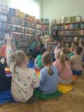 Kreciki poznają bibliotekę
