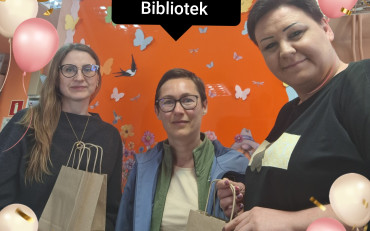 Życzenia od nauczycielki Przedszkola 16 dla bibliotekarek z okazji Dnia Bibliotekarza