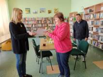 Wręczanie certyfikatów ukończenia kursu