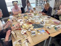 Wiosenne warsztaty zdobienia szkatułek metodą decoupage.