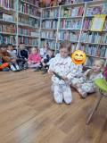 Bajkowa skrzynia bajek i baśnii dla dzieci