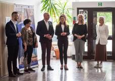 Uczestnicy otwarcia Biura Karier 55+