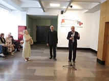 Metafizycznie w bibliotece