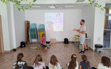 Spotkanie autorskie z Martą Maj.