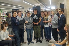 „Aby świat się dowiedział... Damit die Welt es erfährt...”