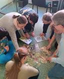 Wspólne układanie puzzli