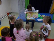 Maluchy w Bibliotece