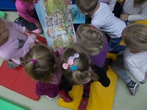 Maluchy w Bibliotece
