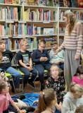 Zagadki rozwiązaywane ekspresowo przez uczniów, dobrze wysłuchali tekstu