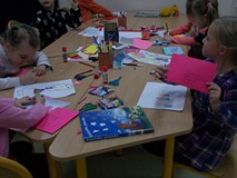 Maluchy w bibliotece - „Dzieci listy rysują”
