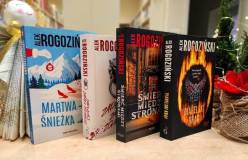 Alek Rogoziński: Martwa Śnieżka, Zapukaj zanim zginiesz, Śmierć między stronami, Diabelski krąg