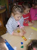 PRZEDSZKOLAKI W BIBLIOTECE
