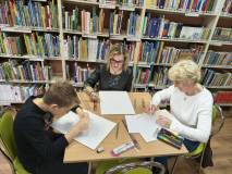 Szkice mandali na podobraziach