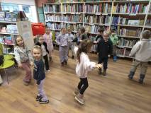 Zabawa w  lodowe sople