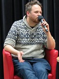 Ziemowit Szczerek odwiedził bibliotekę