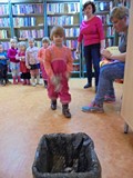 ZIMOWE ZABAWY W BIBLIOTECE