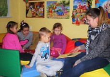 KLUB PRZYJACIÓŁ BIBLIOTEKI - DZIWNE BAJKI - CZYLI MOŻNA MYŚLEĆ I WIDZIEĆ INACZEJ