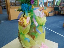 Wielkanoc w bibliotece