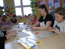 KLUB PRZYJACIÓŁ BIBLIOTEKI - ZWIERZYNIEC BUDZI SIĘ PO ZIMIE