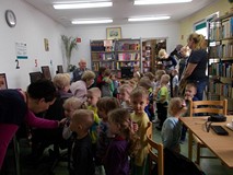 Wszyscy odwiedzamy bibliotekę