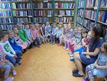 TYDZIEŃ BIBLIOTEK - ROZSTRZYGNIĘCIE KONKURSU PLASTYCZNEGO