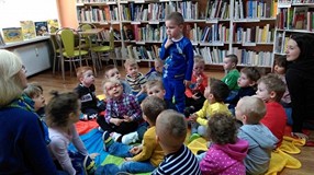 Motylki w bibliotece