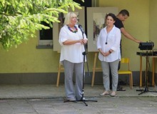 Promocja książek M. Omilianowicz, wystawa prac G.Grabowskiej i recital E.Okupskiej w filii nr 9