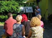 Promocja książek M. Omilianowicz, wystawa prac G.Grabowskiej i recital E.Okupskiej w filii nr 9