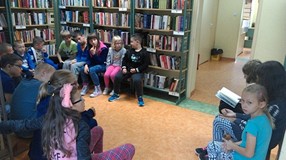 Zajęcia wakacyjne w bibliotece