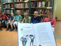Wakacje z biblioteką i „Pomysłowa Fabryka”