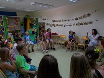 Bezpieczne Wakacje i gry towarzyskie