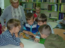 ŚPIEWAJĄCE DRZEWO