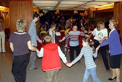 Uczestnicy konkursu w czasie zabawy integracyjnej