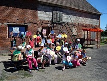 Czytelnicy koszalińskich bibliotek w Wiosce Końca Świata