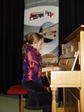 Koncert chopinowski dla niepełnosprawnych w bibliotece