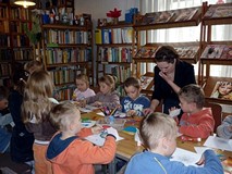 Warsztaty plastyczne w Filii nr 1