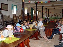 Mali czytelnicy Koszalińskiej Biblioteki Publicznej w Podgórkach