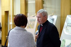 Ks. Henryk Romanik w Koszalińskiej Bibliotece Publicznej