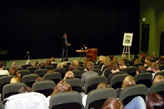 Spotkanie z Michałem Rusinkiem w Koszalińskiej Bibliotece Publicznej