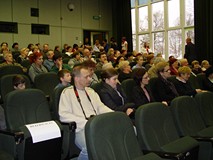 Spotkanie z Piotrem Polechońskim  w czasie Nocy w bibliotece koszalińskiej