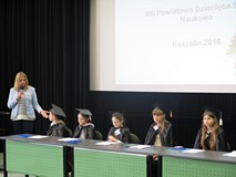 Dziecięca sesja naukowa o mitologii greckiej