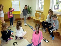 MOLIKI NA TROPIE!