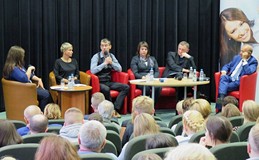 Debata naukowa o filozofii, religii i eutanazji
