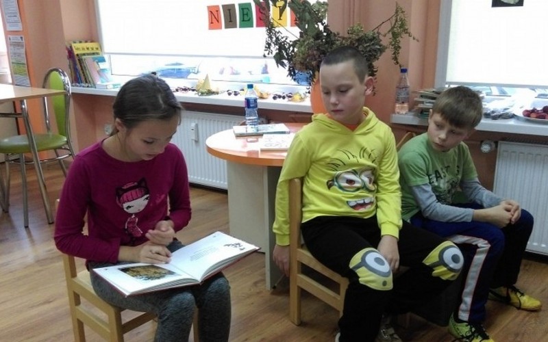 Piątkowe spotkania w bibliotece