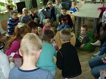 W PAŹDZIERNIKU O ZWIERZĘTACH