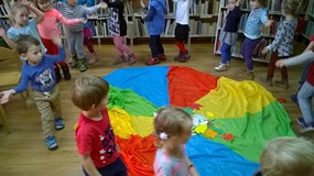 Jesienna przygoda prosiaczka