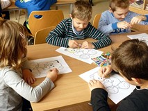 Na urodzinach pluszowego przyjaciela